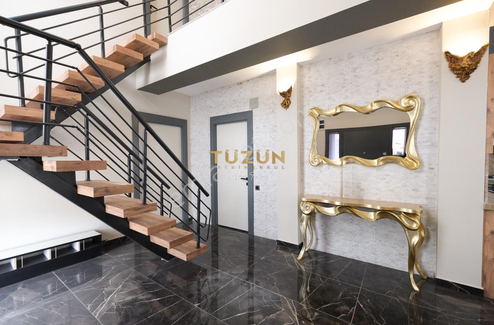 Tüzün'den Gözne'de Satılık Göz Alıcı Mükemmel Bir Villa - Görsel 8