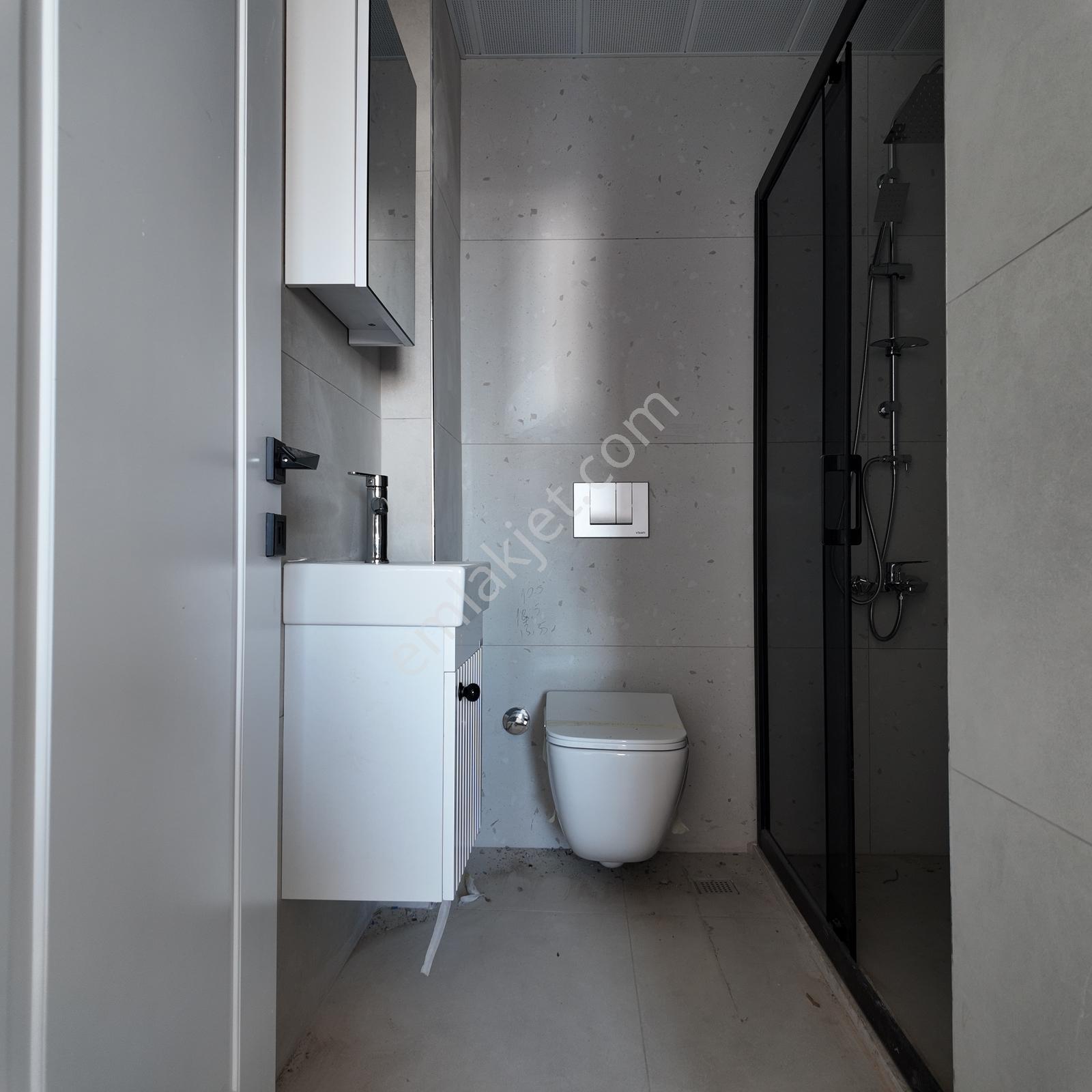 Atatürk Prestij Caddesine Komşu 220 M2 5+1 Sıfır Dubleks Daire - Görsel 13