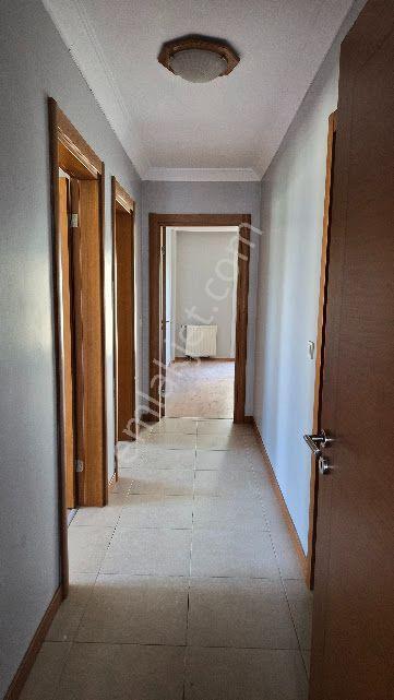 Küçükçekmece Atakent Güneşpark Evlerinde Boş Satılık 4+1 194m2 Daire - Görsel 22
