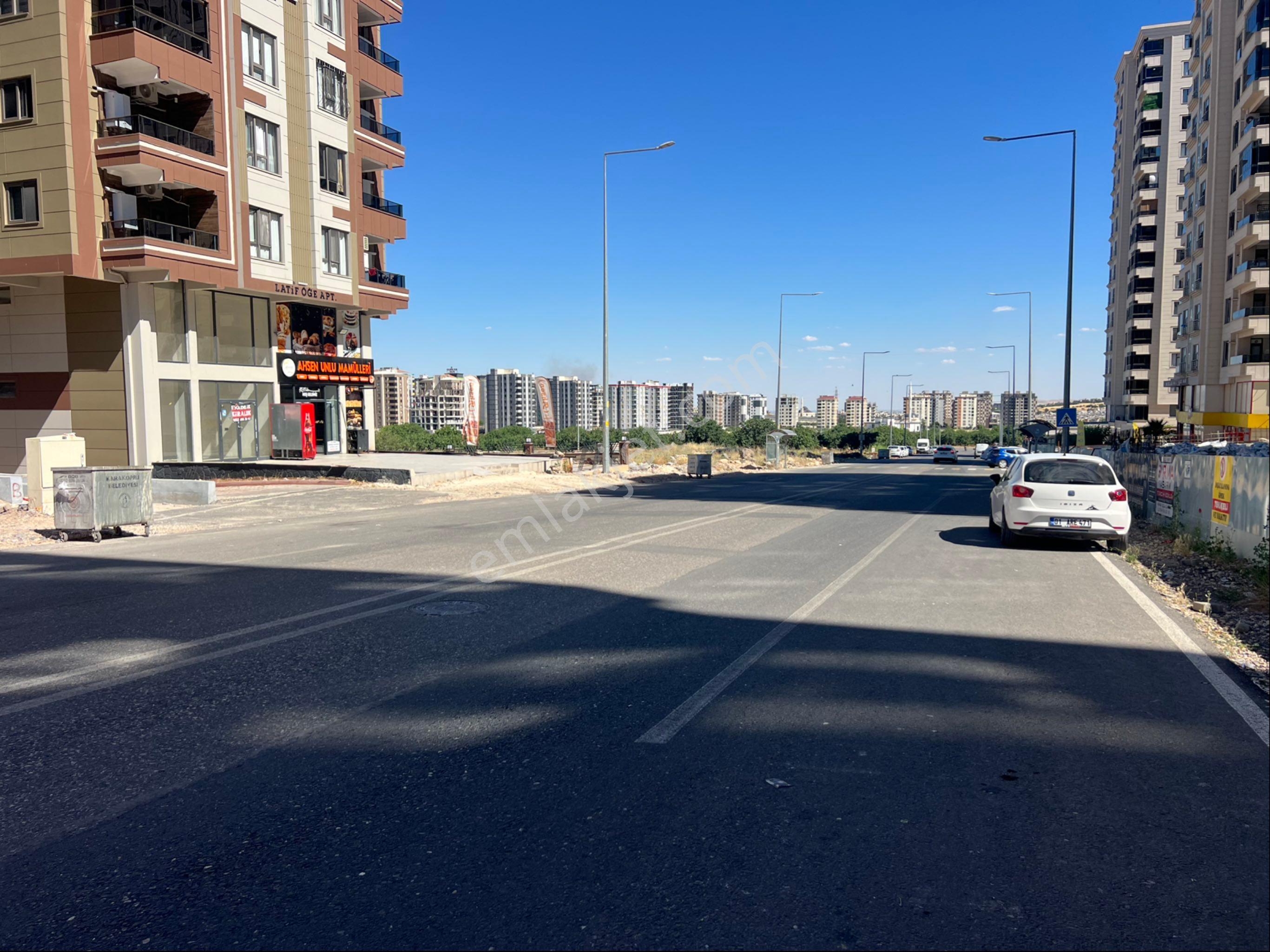 İkra'dan Mehmetçik’te Satılık 2+1 Arakat Cadde Üzrinde Daire - Görsel 2