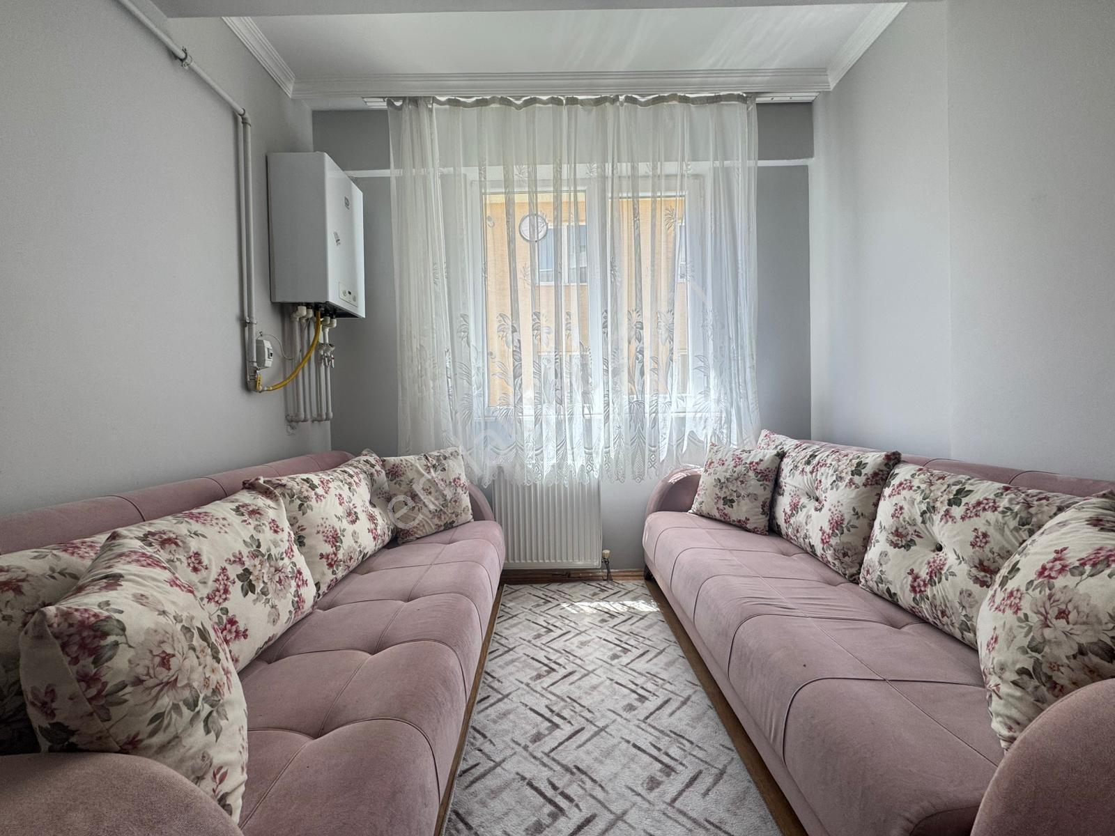 Anadolu Üni. Arkasında Geniş & Ferah Eşyalı Kiralık 1+1 *fırsat* - Görsel 3