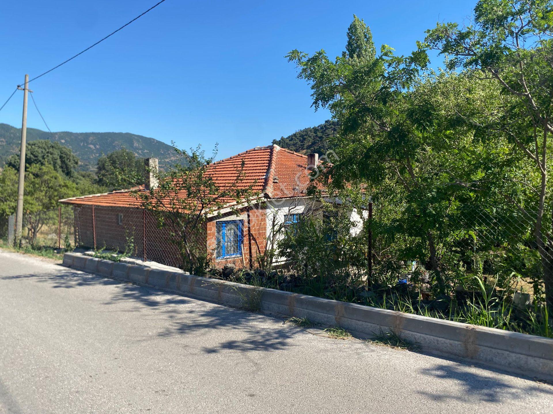 İzmir Kınık Büyükoba'da 2.134 M² 4 Tapu Toplu Satış Fırsatı - Görsel 16