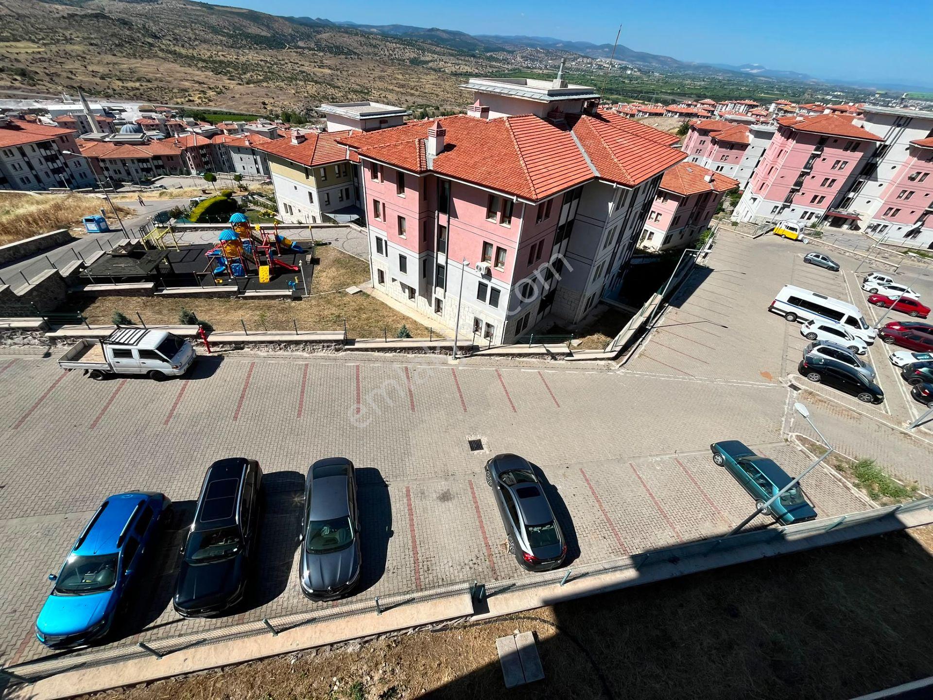 Akgedik Zeki Emlak'tan Manisa Akgedik Toki Konutlarında 2.etap 1.kısım'da Satılık 3+1arakat Daire - Görsel 12