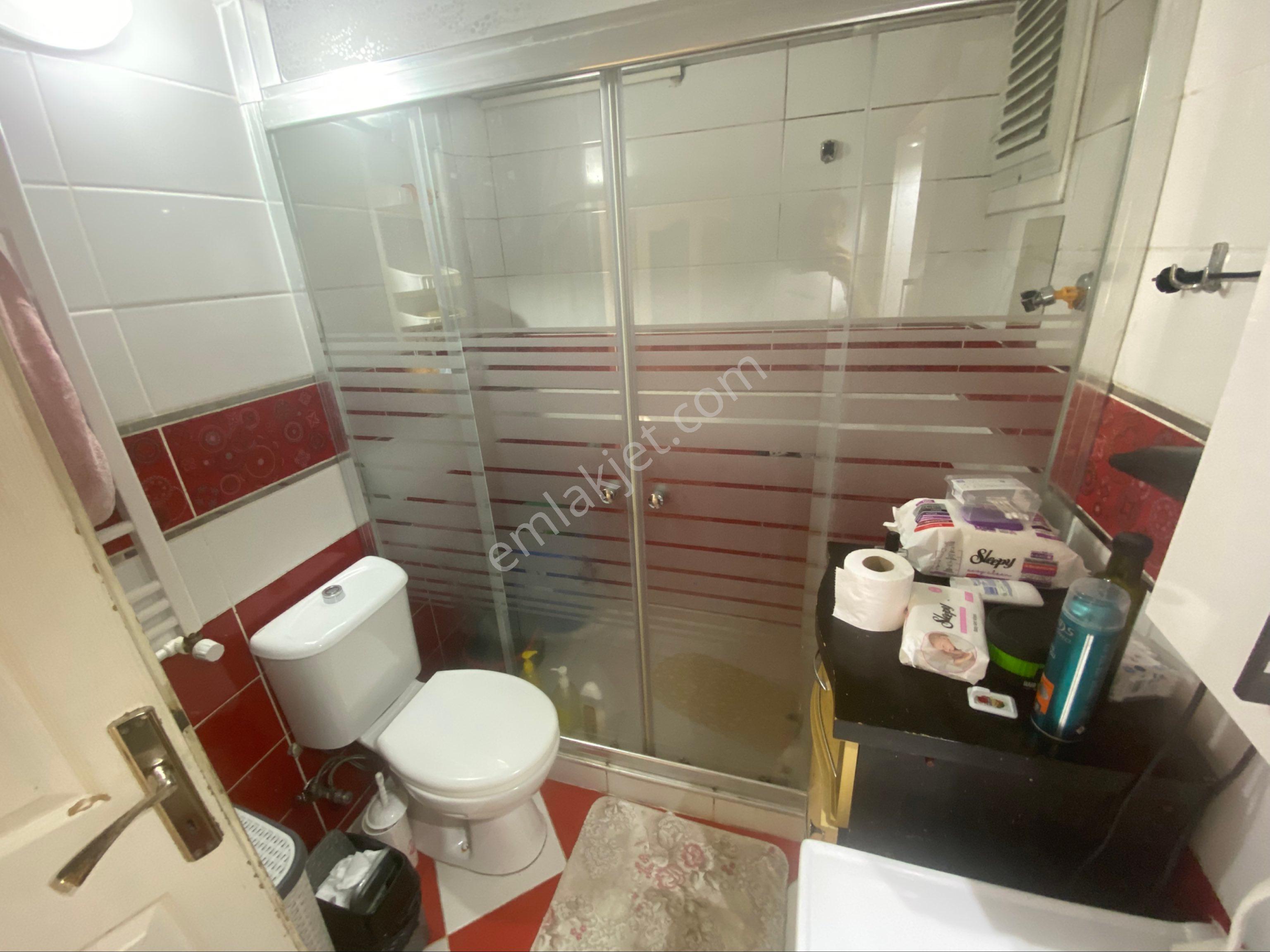 İzmir Karabağlarda Kiralık Full Eşyalı Daire - Görsel 10