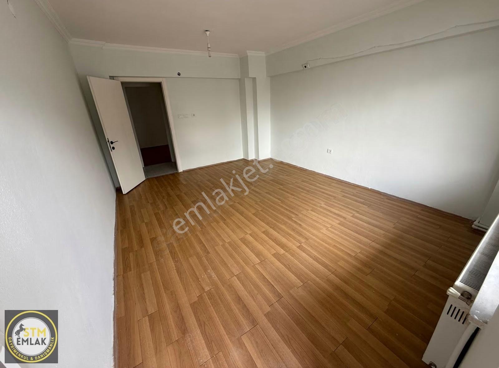 Stm Emlak'tan 600 Evler Mh. Ana Cadde Üzerinde Kiralık 2+1 Daire - Görsel 9