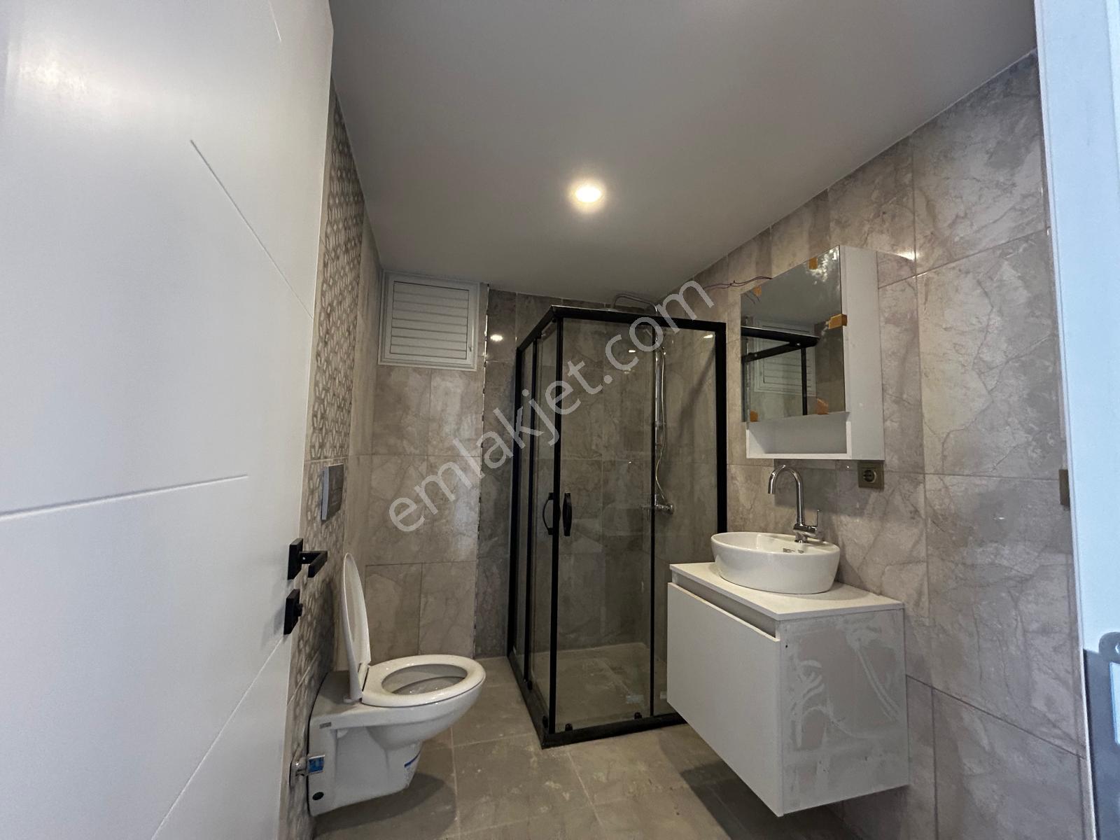 Delux'den Atatürk Mah. Havuzlu Sitede Kiralık 1+1 - Görsel 8