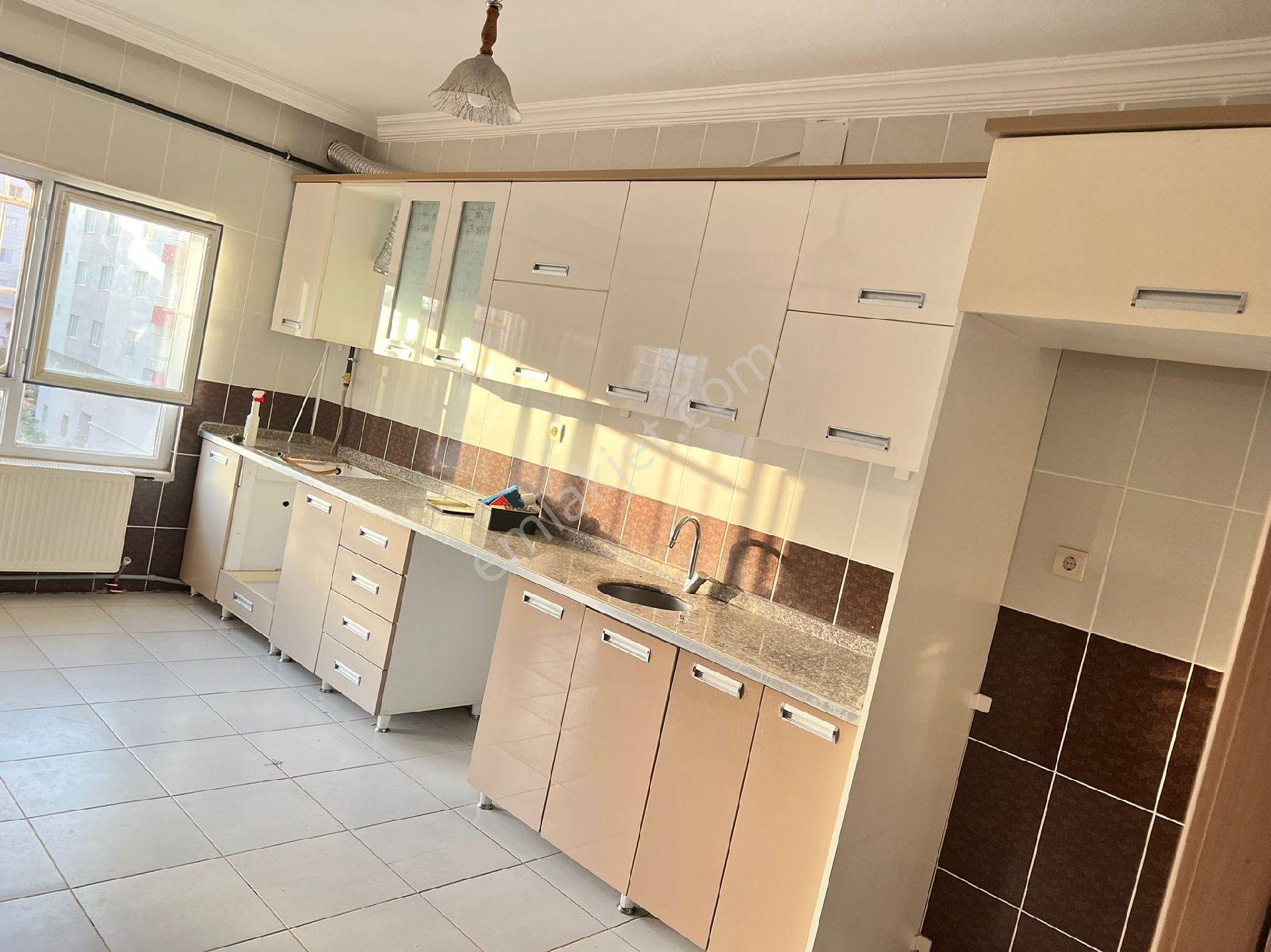 Sahra Emlaktan Yenikent Toki Devlet Hastanesi Yanı Satılık Daire