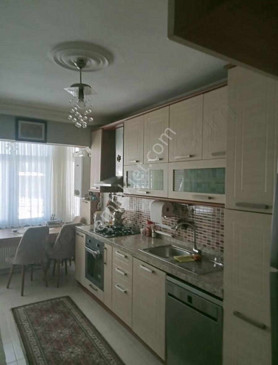 Karlıtepe'de, Yeni Restore Edilmiş, 2+1,geniş Ferah Daire,1.kat - Görsel 13
