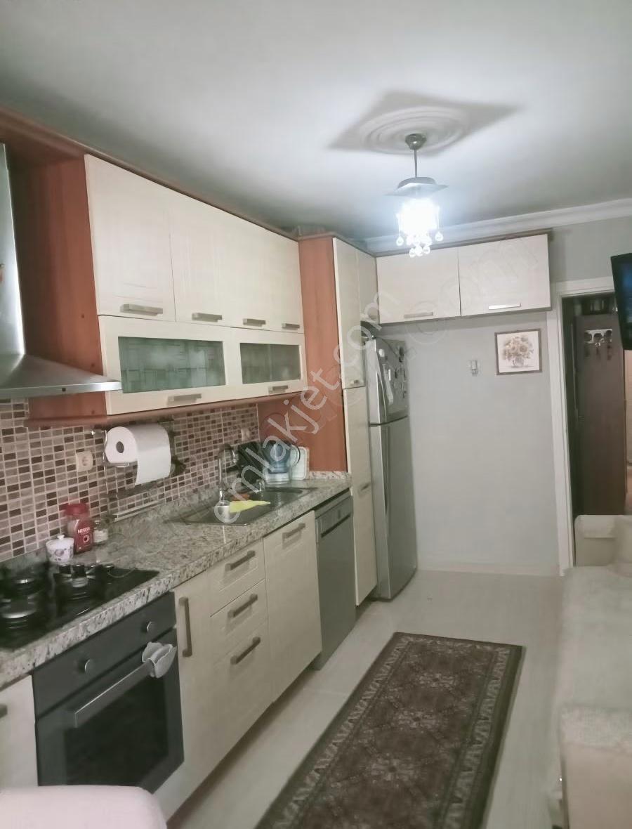 Karlıtepe'de, Yeni Restore Edilmiş, 2+1,geniş Ferah Daire,1.kat - Görsel 7