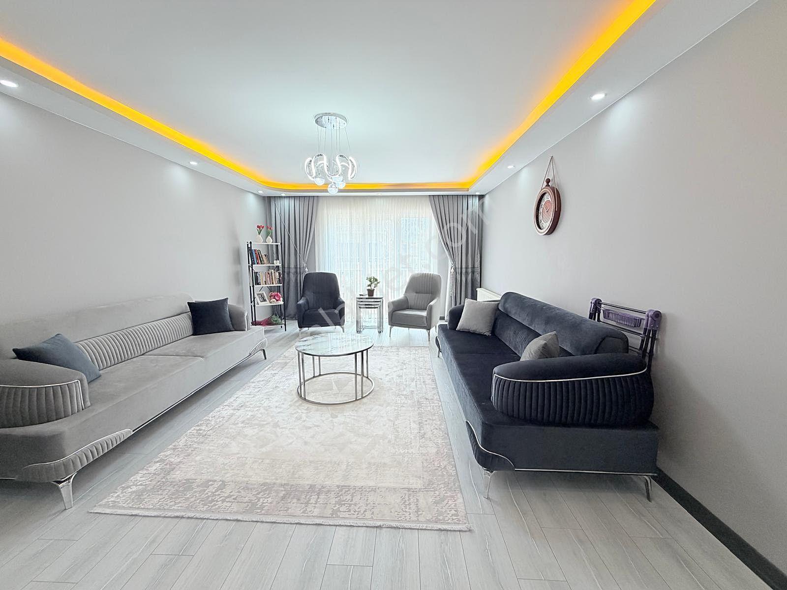 Yıldız'dan Cadde Üstünde Geniş Ara Kat Masrafsız 3+1 Fırsatı !! - Görsel 15