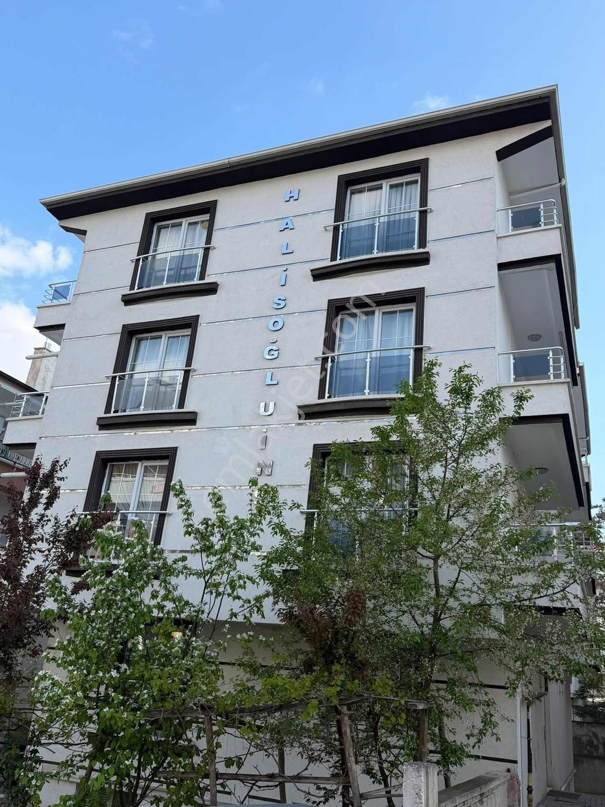 Piyade Mahallesi Arakat Asansörlü Kiralık 2+1 Daire Turyap'tan