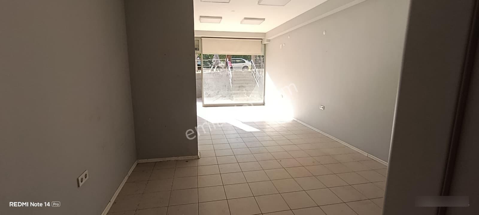 Kiralık Dükkan Mimar Sinan'ın Göbeğinde Emsalsiz