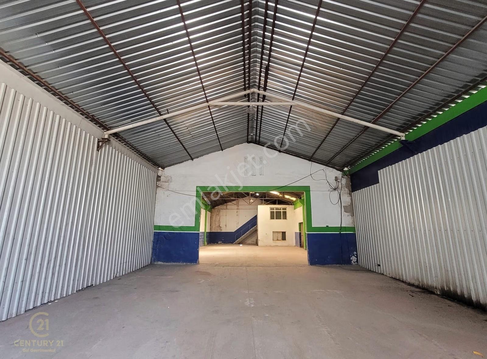 C21 Bal'dan Sanayi 4.kapıda Satılık 350 M2 Dükkan