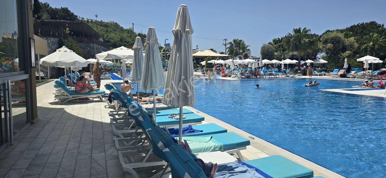 Ramada Resortte Eşyalı Kiralık 1+1 Bahçe Katı Daire - Görsel 10