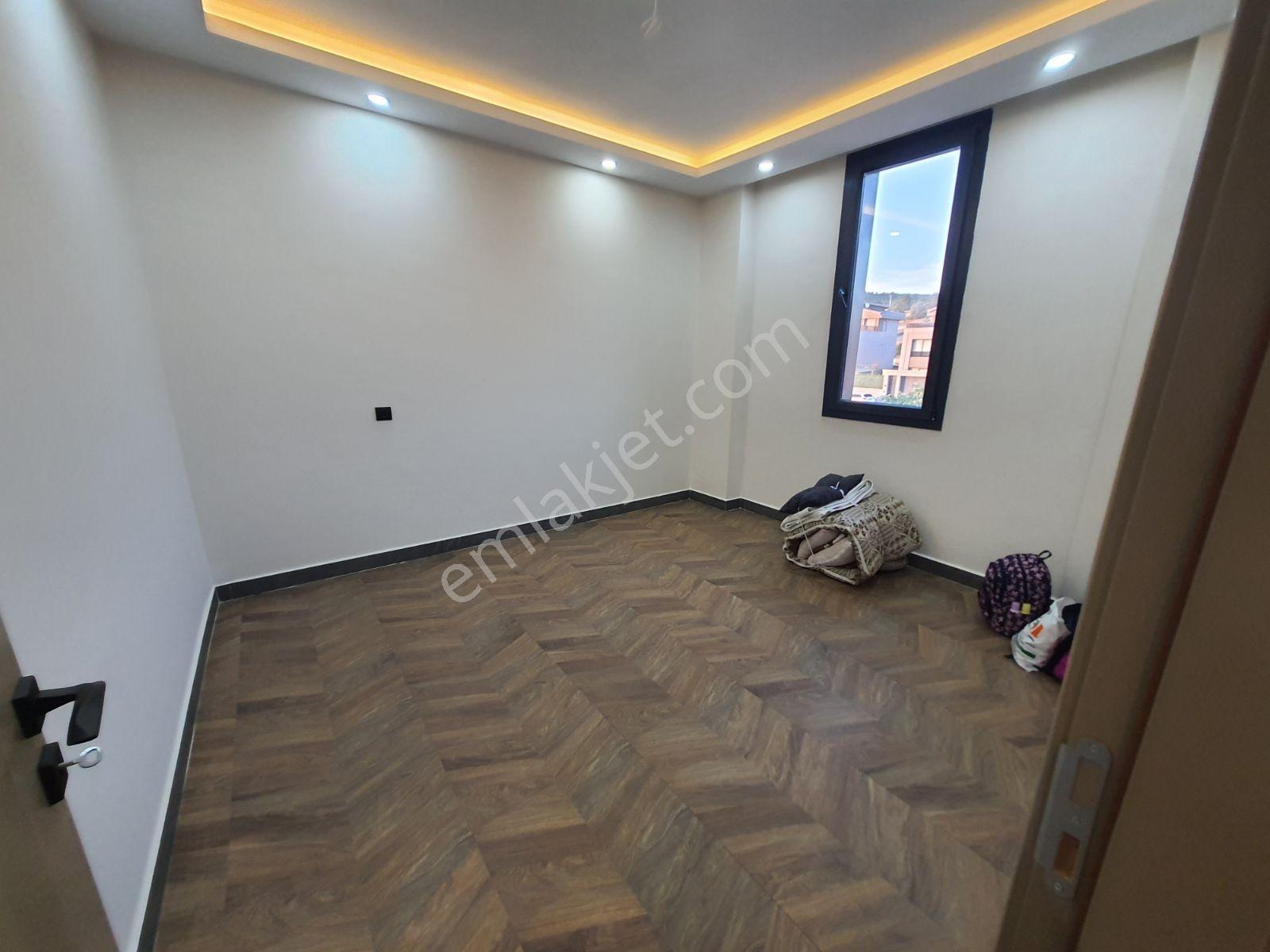 Öznur Emlak'tan Çamlıyayla'da Kiralık 4+1 Villa - Görsel 9