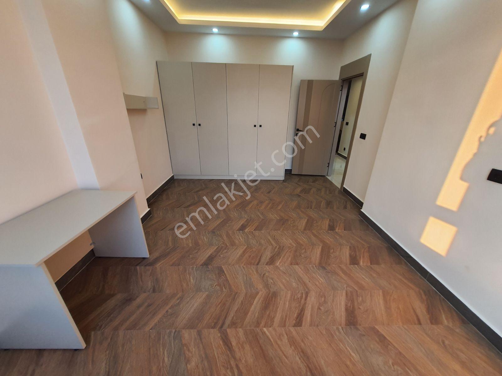 Öznur Emlak'tan Çamlıyayla'da Kiralık 4+1 Villa - Görsel 7
