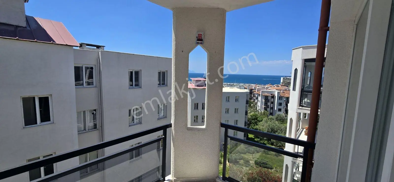 Egemarin Sitesinde Deniz Manzaralı 4+1 Satılık Daire - Görsel 18