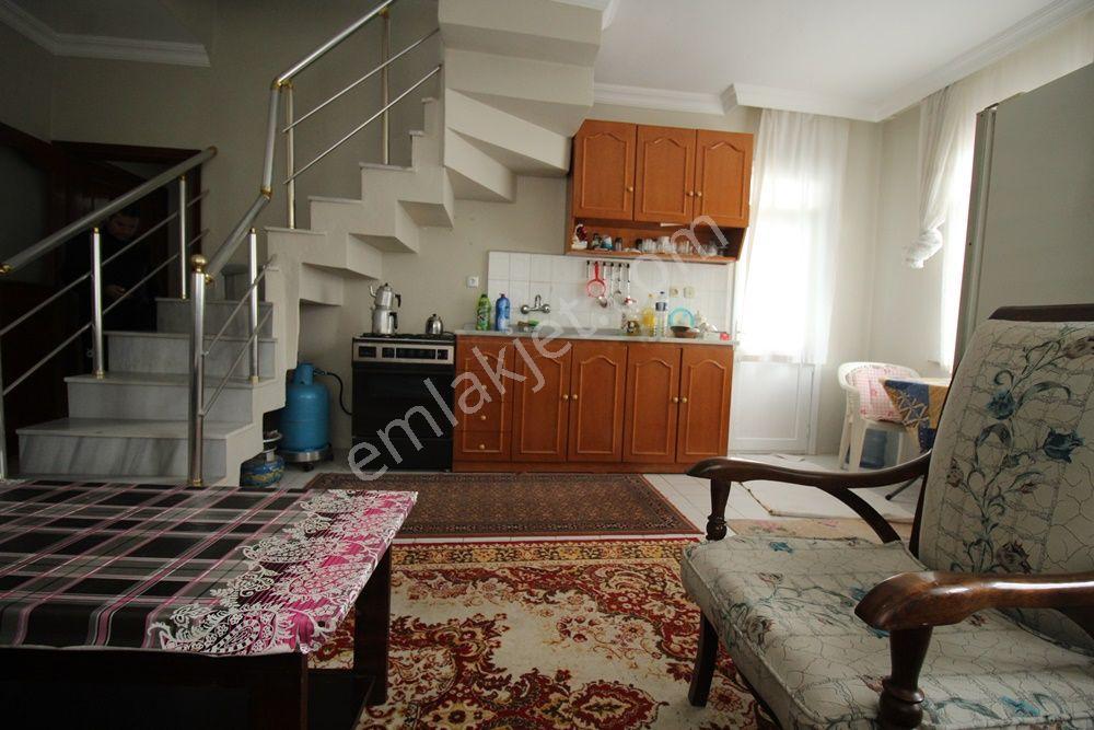 Yeniçiftlik Sahilde Deniz Manzaralı 3+1 Dubleks | Plaja 100 Metre | Sezonluk Kiralık - Görsel 6