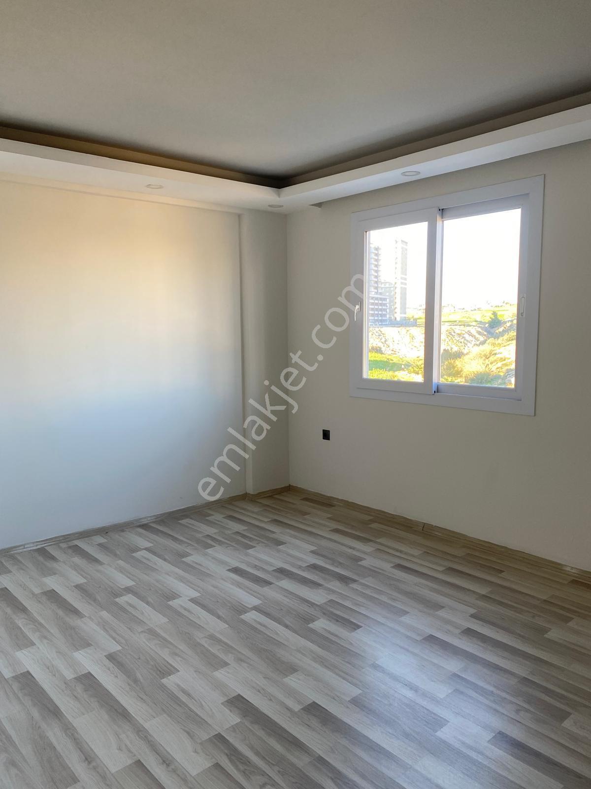 Adana Sarıçamda Stadyum Yolunda Bulvar Üzerinde Ofis Ve Ev İçin Tasarlanmış Kiralık 2+1 Daire - Görsel 14