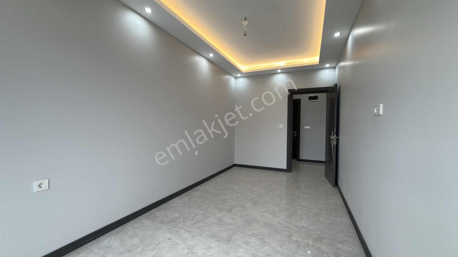 Başiskele Sıfır 3+1 Ara Kat Asansörlü | D-130 Karayoluna 150 M - Görsel 3