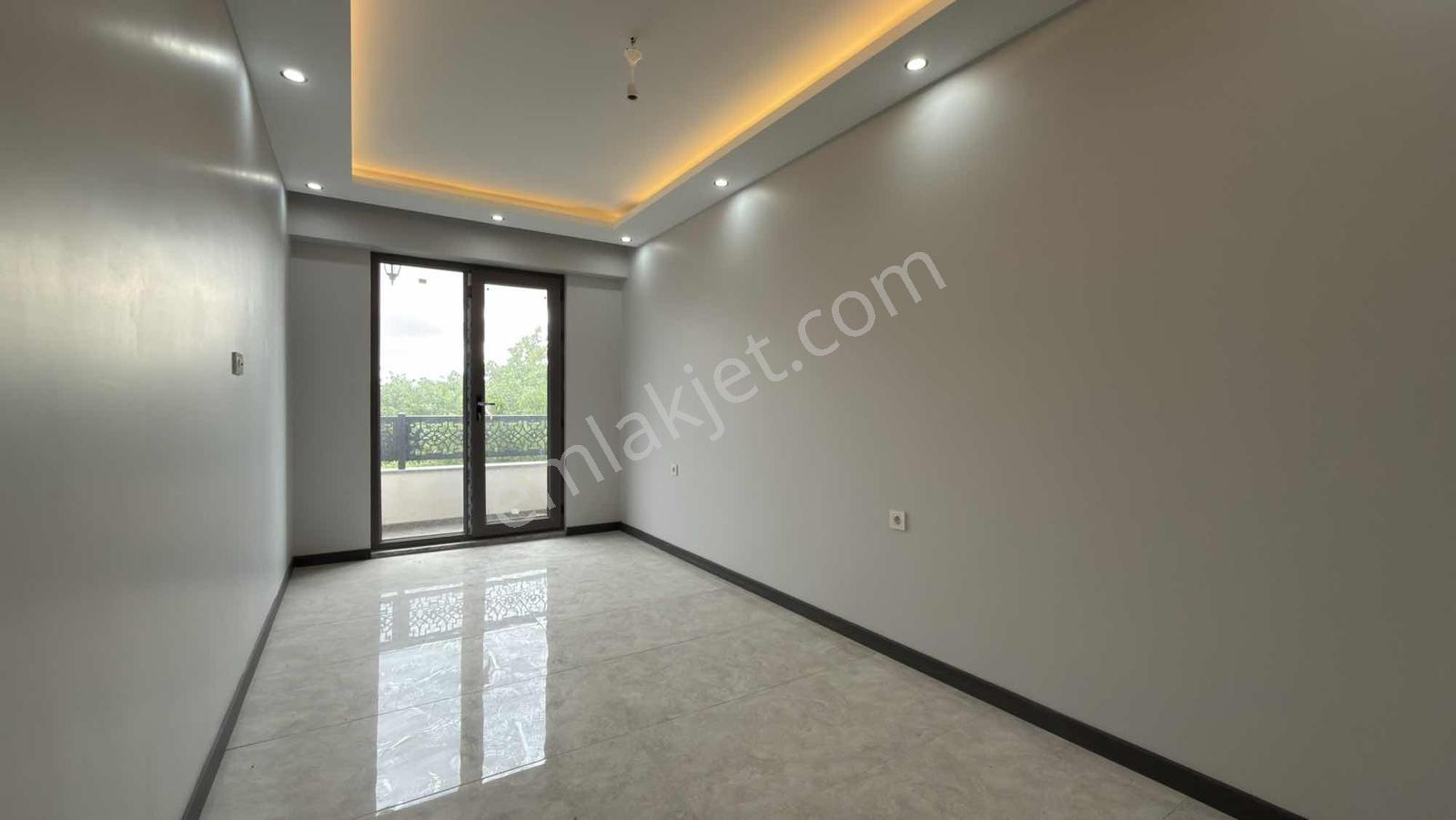 Başiskele Sıfır 3+1 Ara Kat Asansörlü | D-130 Karayoluna 150 M - Görsel 23