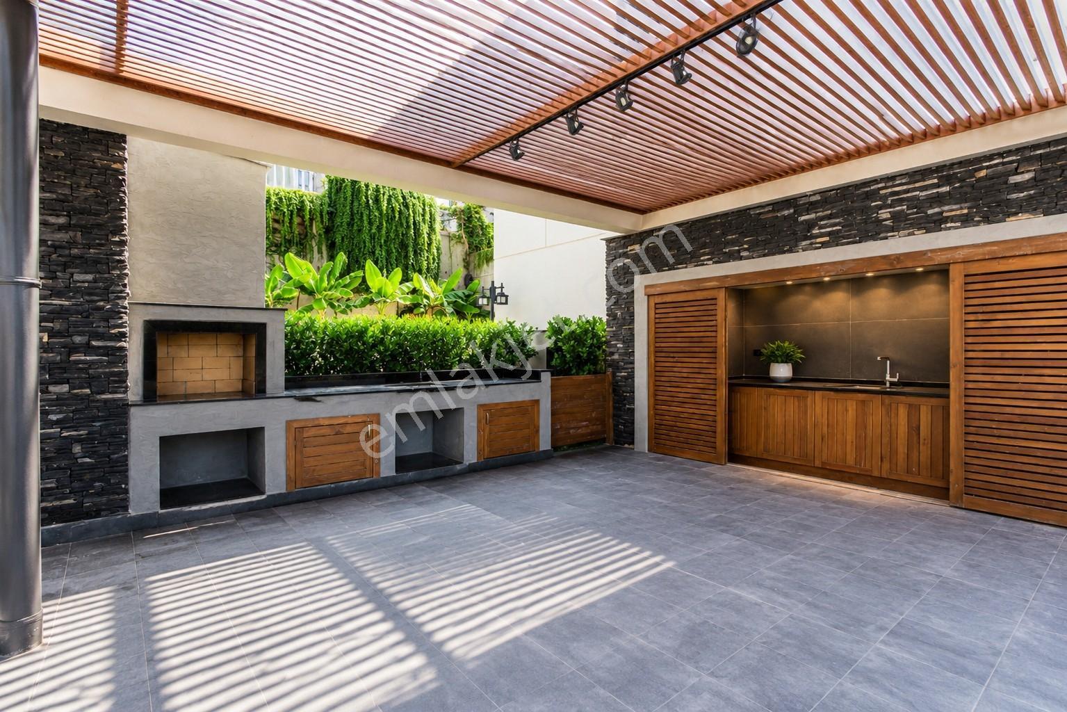 Alanya'da Müstakil 3+1 Villa, Full Deniz Manzaralı Özel Bahçeli - Görsel 23