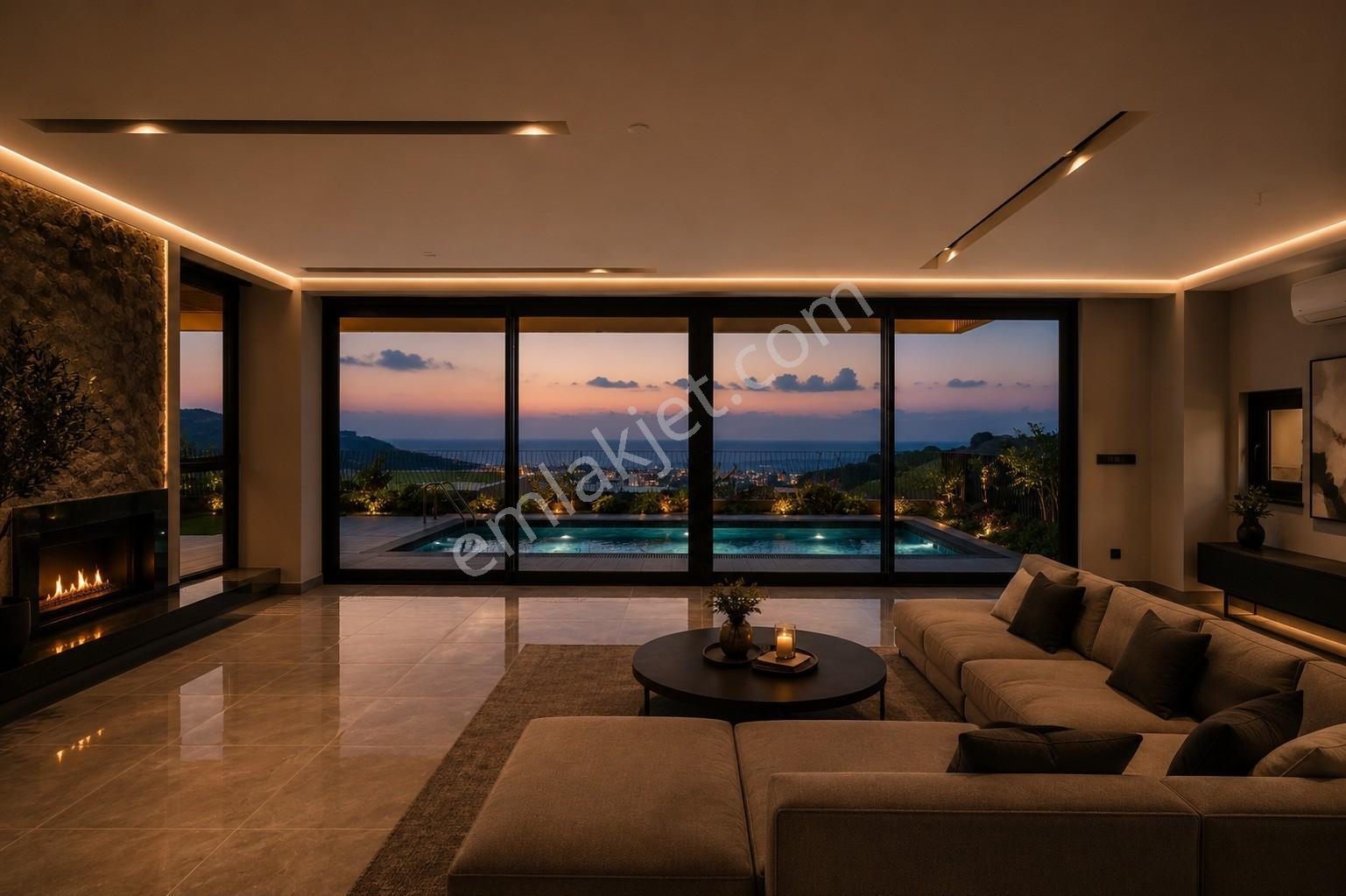 Alanya'da Müstakil 3+1 Villa, Full Deniz Manzaralı Özel Bahçeli