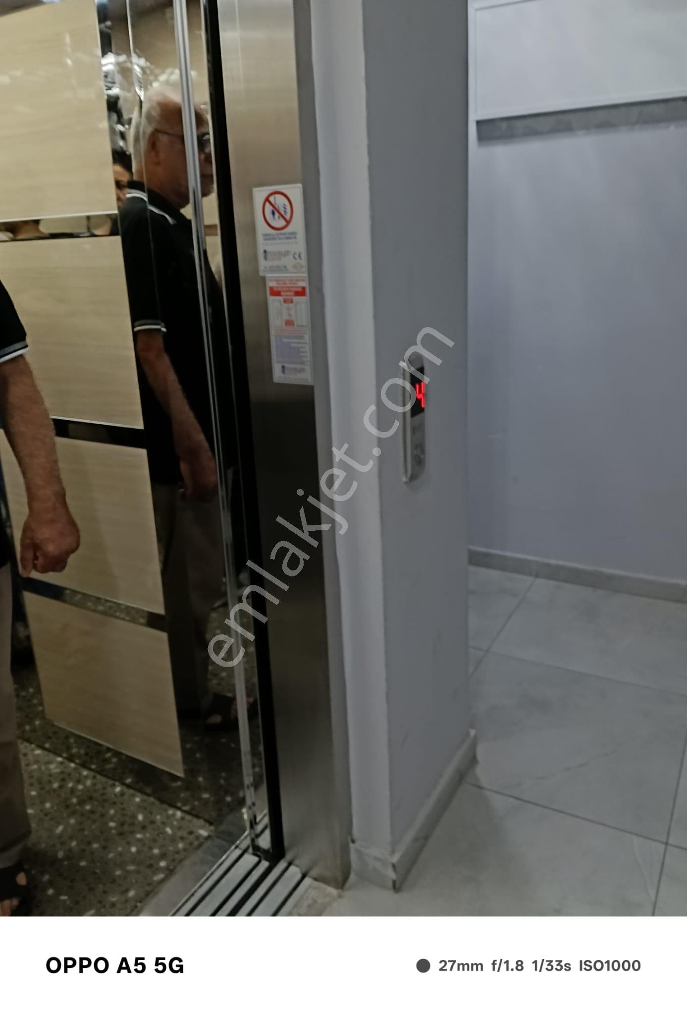 Şirinevler Mh 10 Sokakta 3+1 4 Kat Kiralık Daire Yeni Bina - Görsel 13