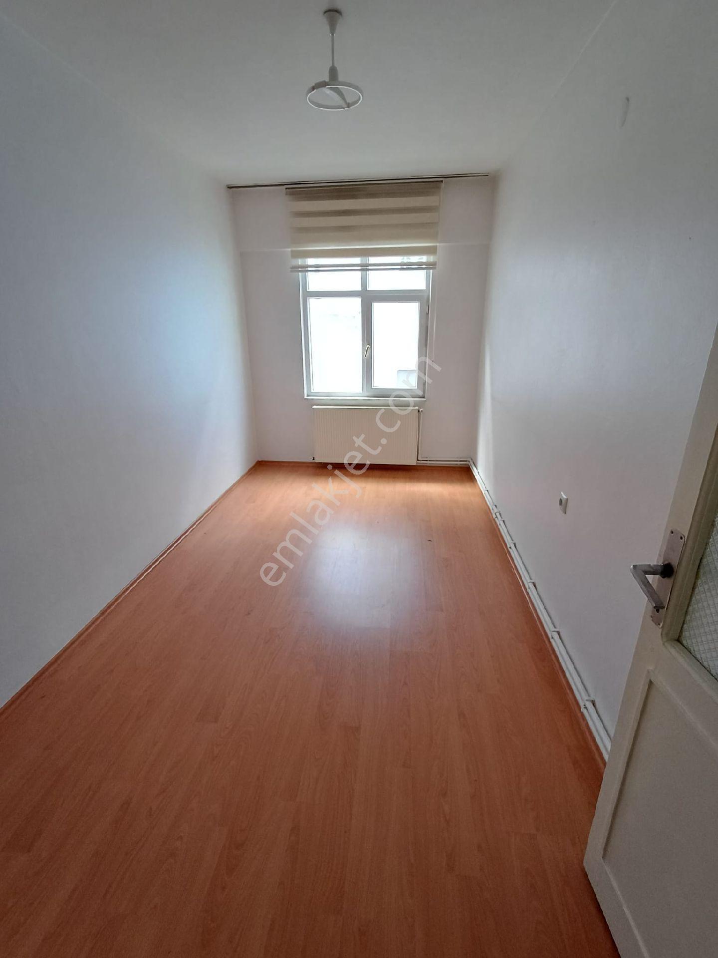 Rekoor Emlaktan Reşadiye Mh.3+1 Satılık Daire - Görsel 25
