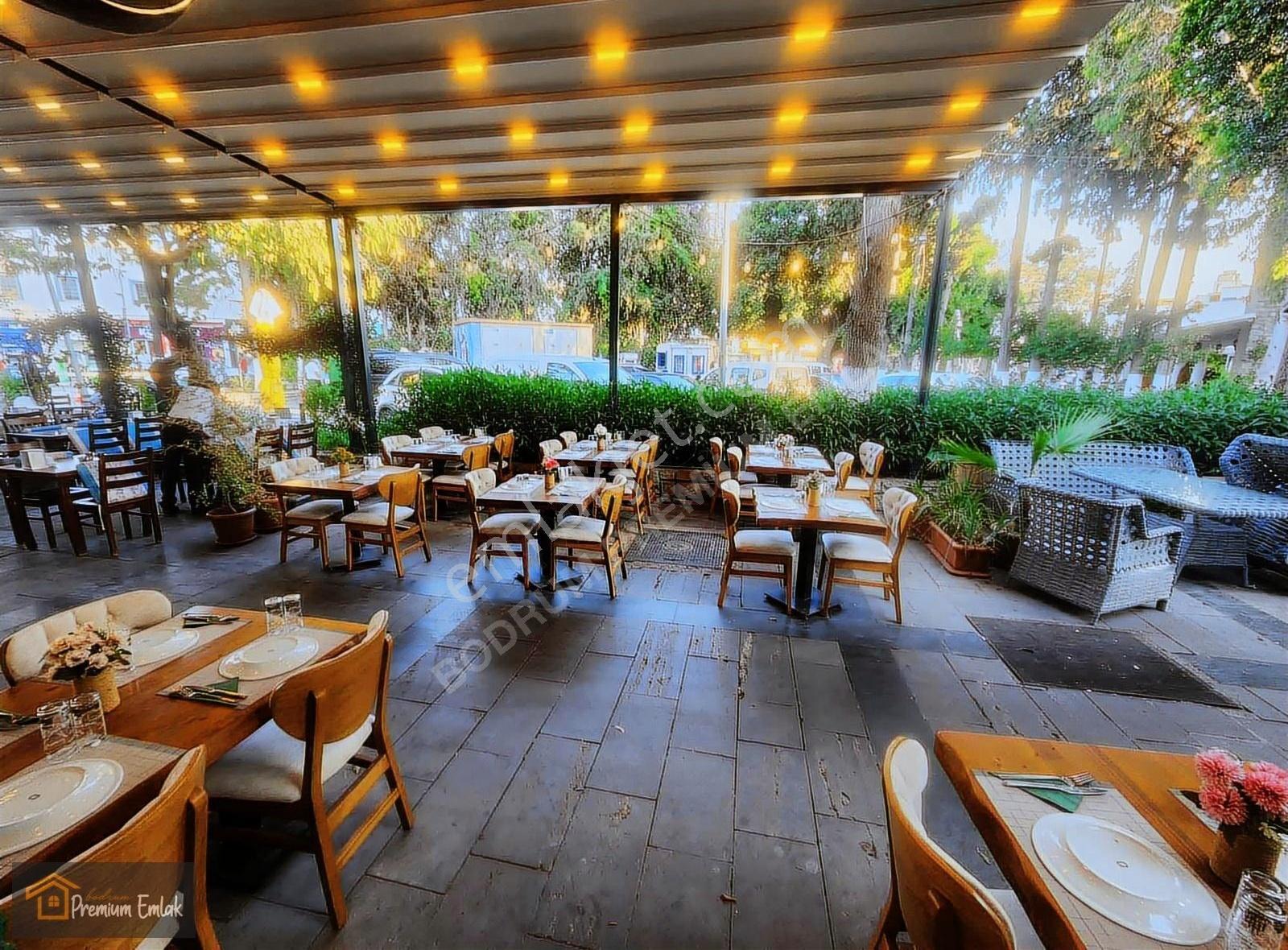 Bodrumun En İşlek Cad Üzerinde Muhteşem Kiralık Restoran Acil.. - Görsel 6