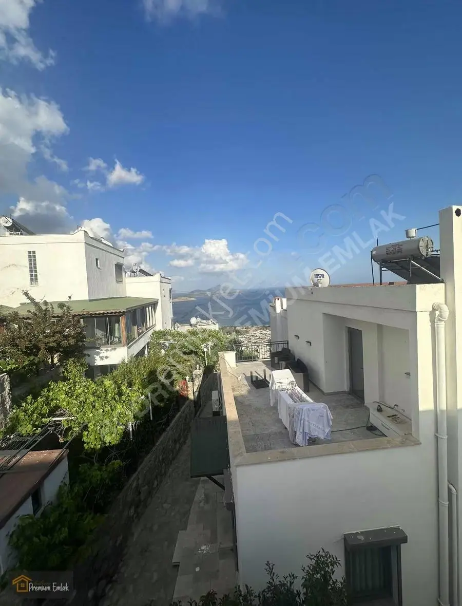 Bodrum Yahşi 'de Müstakil Eşya Lı, Bahçeli 2+1 Daire