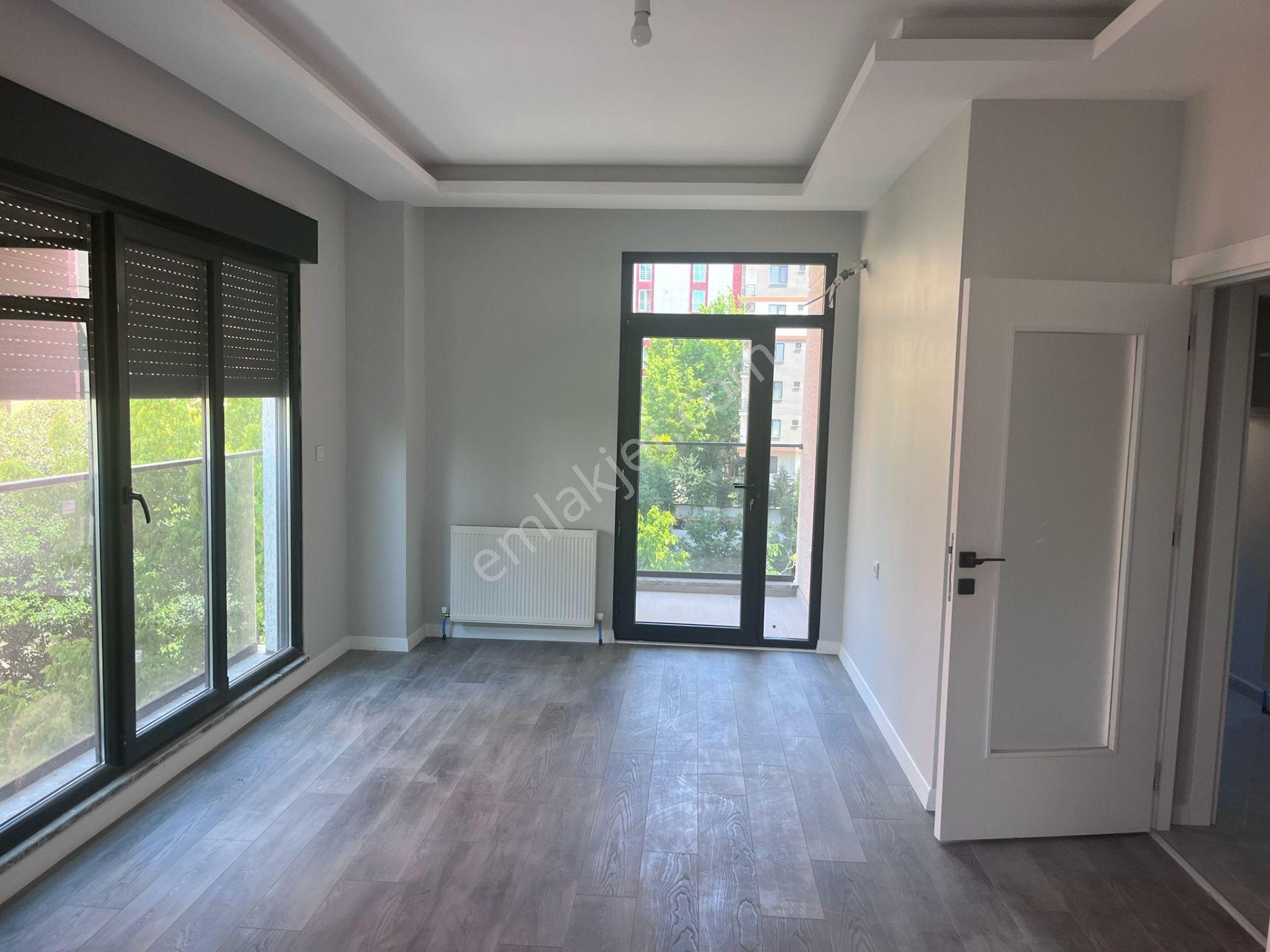 Bostancı Gösteri Merkezinin Orda Yeni Binada Kiralık Daire - Görsel 30