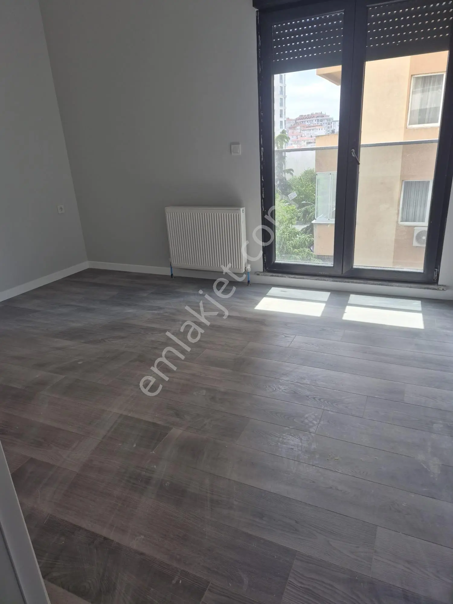 Bostancı Gösteri Merkezinin Orda Yeni Binada Kiralık Daire - Görsel 2