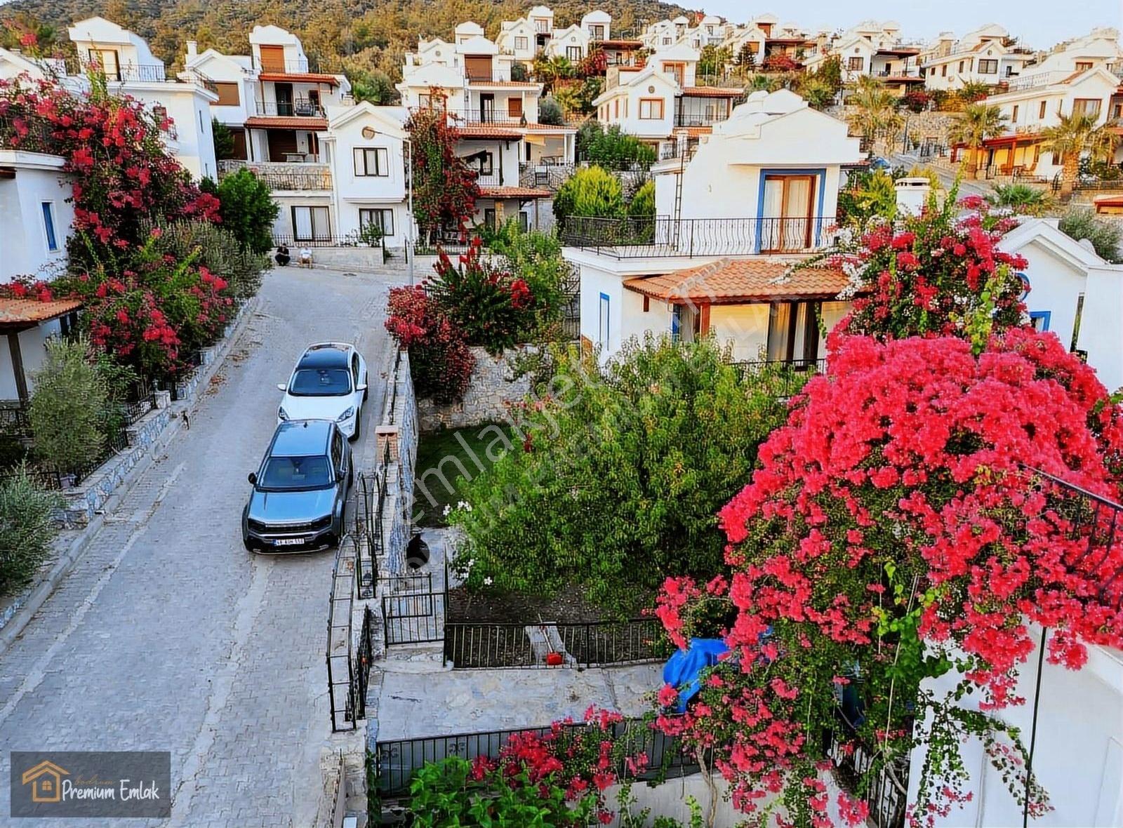 Milas Kıyıkışlacık'da Deniz'e Yakın Manzaralı Müstakil Villa - Görsel 26
