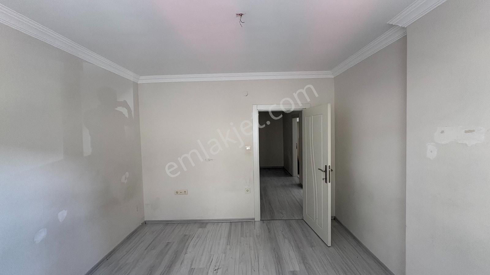 Rw Taka | Kaşüstü Merkezde Geniş Site İçi Kiralık 3+1 Daire - Görsel 10