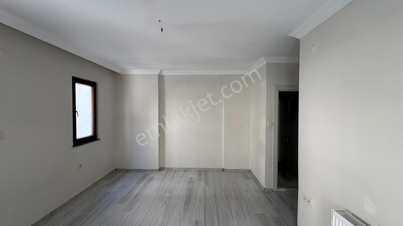 Rw Taka | Kaşüstü Merkezde Geniş Site İçi Kiralık 3+1 Daire - Görsel 18