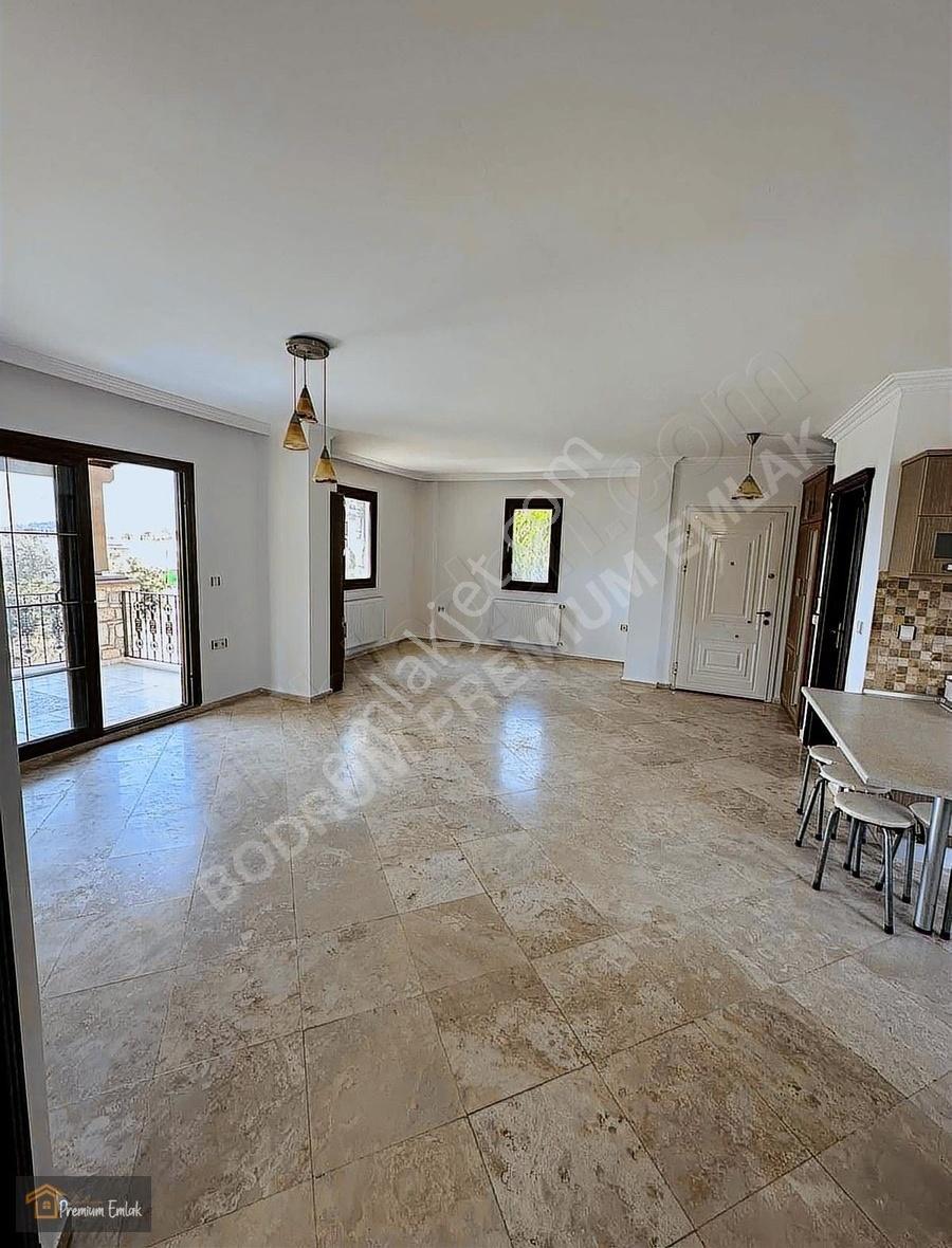 Bodrum Merkezde Kale Deniz Manzaralı 500 Mt2 Müstakil Köşe Villa - Görsel 19