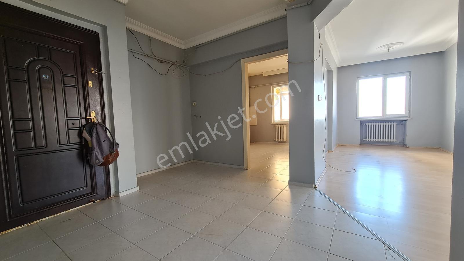 Aydos'un Yanı Site İçi 120m2 3+1 Asansörlü Otoparklı Güvenlikli - Görsel 2