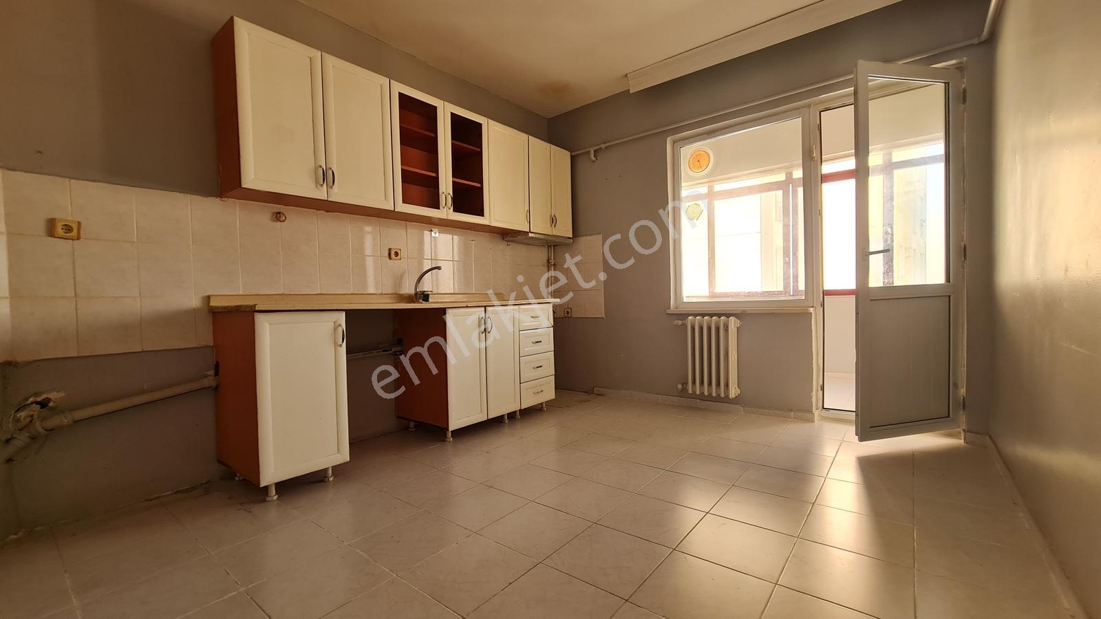 Aydos'un Yanı Site İçi 120m2 3+1 Asansörlü Otoparklı Güvenlikli - Görsel 24