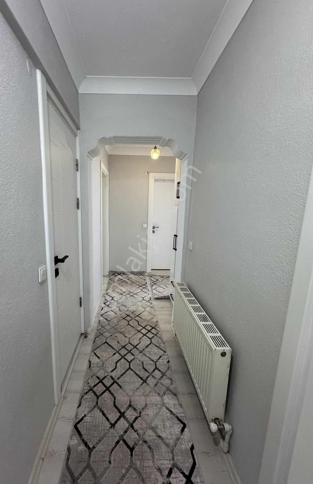 Bahçelievler Mah. Ali Rıza Okulu Mevkii 100 M² 2+1 Kapalı Mutfak - Görsel 6
