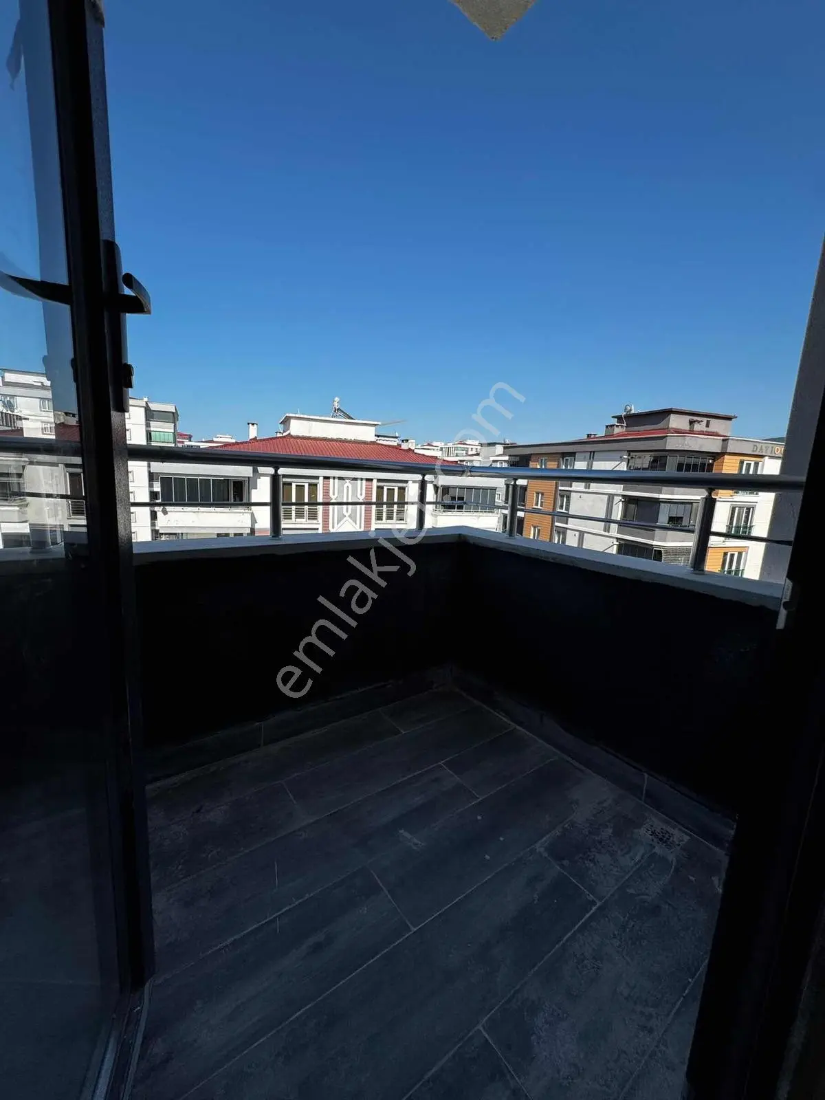 Rw.beta'dan Şehir Hastanesi Yakın 2+1 Sıfır Daire - Görsel 2