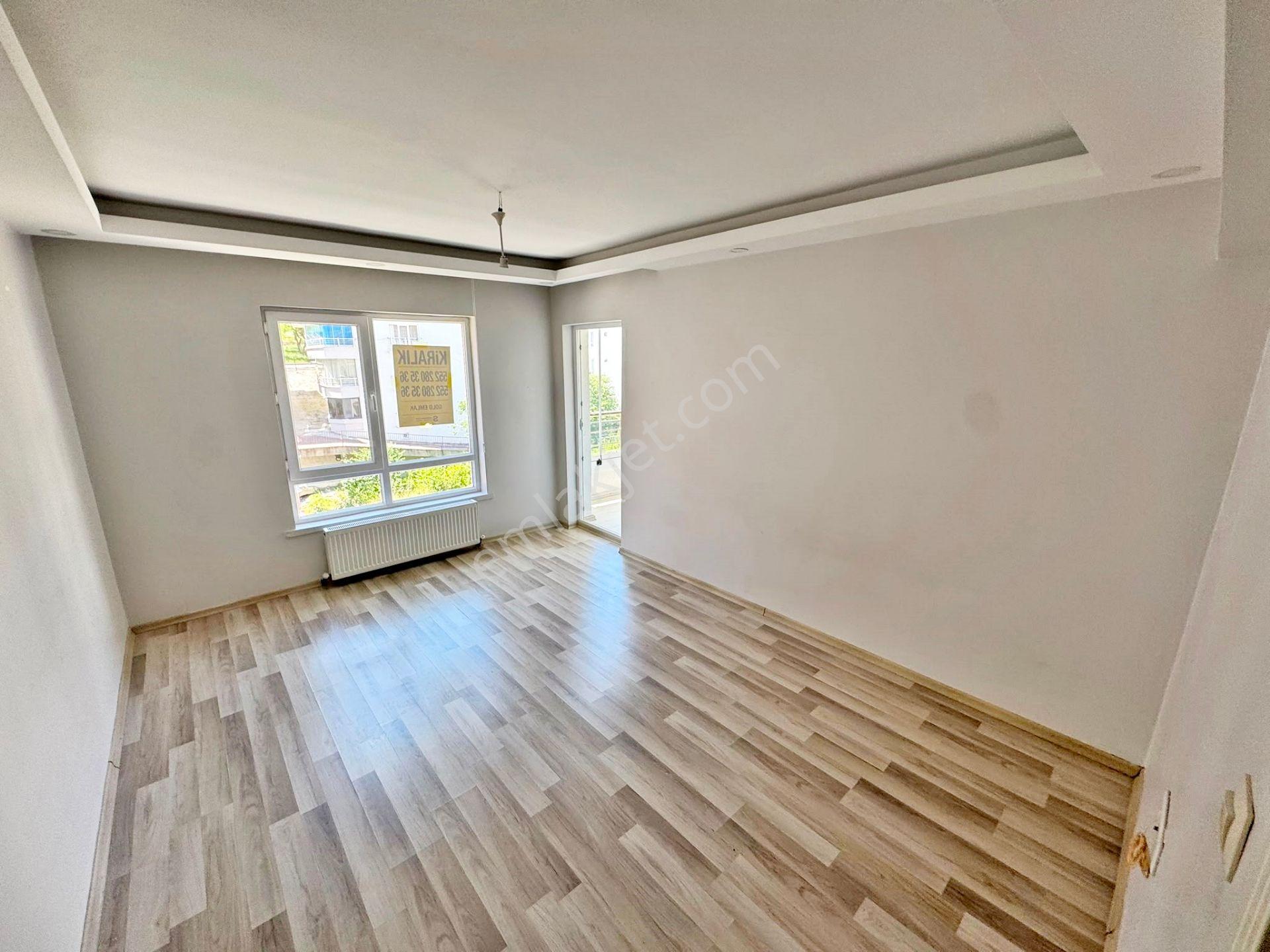 Cadde Yakını Merkezi Konum Yapılı Asansörlü Cam Balkonlu Çift Banyolu 3+1 Kiralık Daire - Görsel 9
