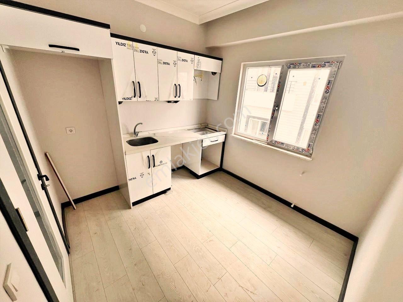 💫💫yetkili Blue Life Egenden Gerçek İlan Kadıköy'de Ön Cephe Satılık Ayrı Mutfak 2+1 Daire