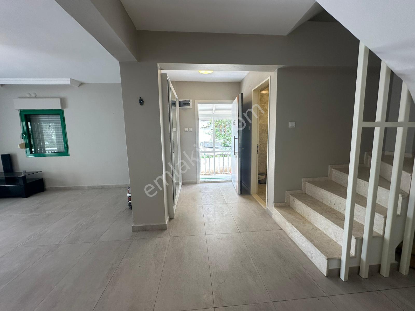 Tahir Emlak'tan | Denize 500 Metre | Full Tadilatlı | 4+1 Satılık Villa 🌿🏡 - Görsel 16