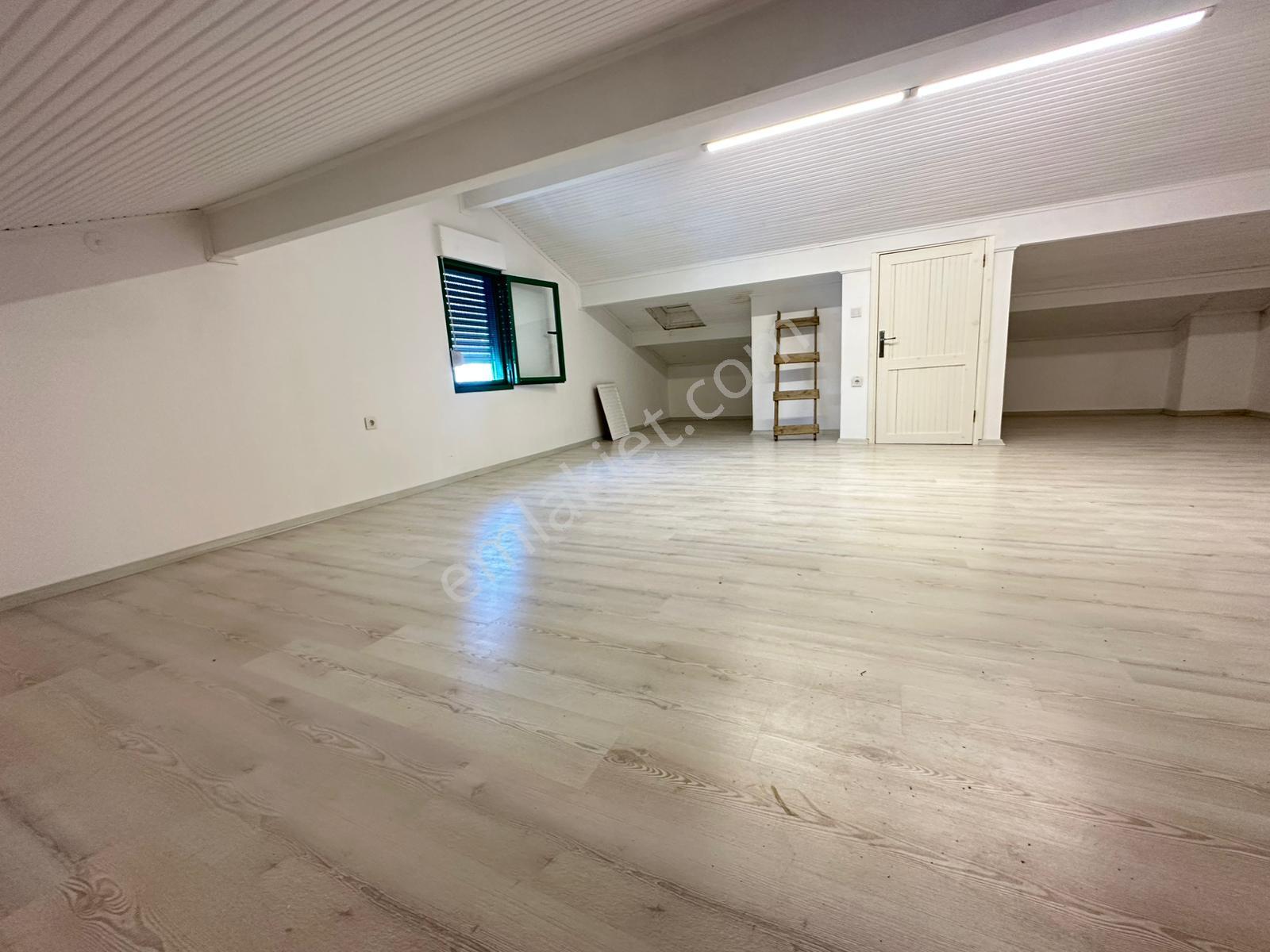 Tahir Emlak'tan | Denize 500 Metre | Full Tadilatlı | 4+1 Satılık Villa 🌿🏡 - Görsel 30