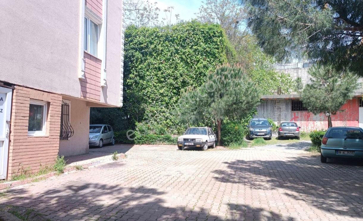 Üsküdar Yavuztürk Sitede 135 M 3+1 Önü Açık Arakat Daire - Görsel 14