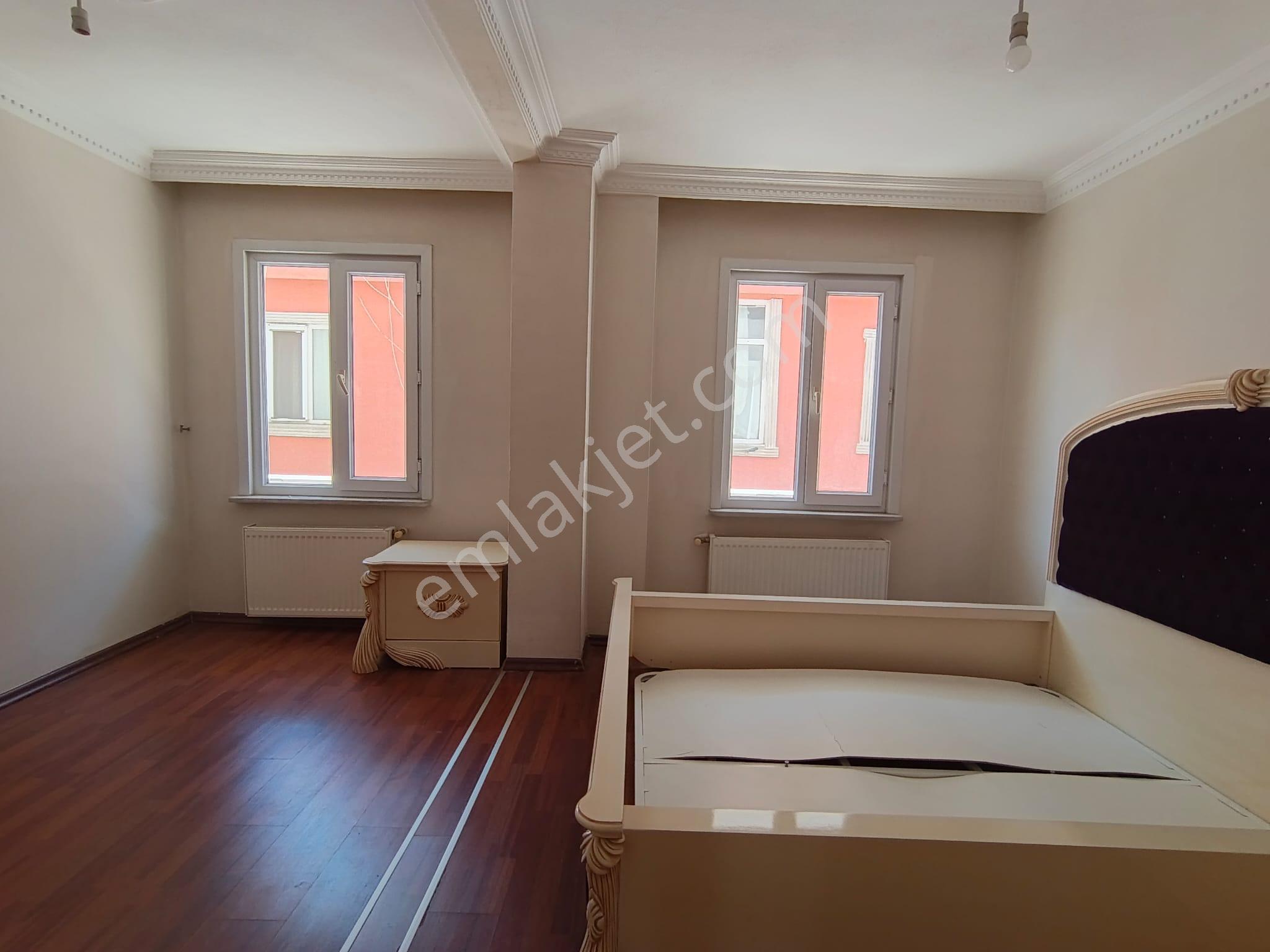 Çekmeköy Mimar Sinan Mh Kiralık 2+1 100m² Ara Kat Daire - Görsel 8