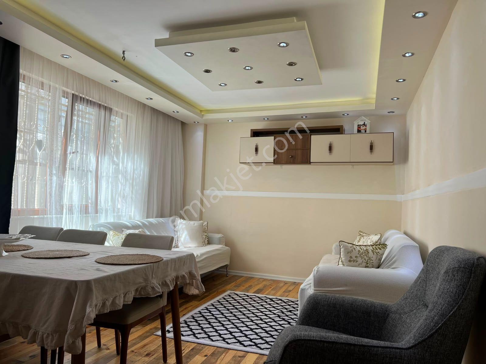 Pegaas'tan Üniversite Mah. Ön Cephe 2+1 Bahçe Katı Satılık Daire - Görsel 4