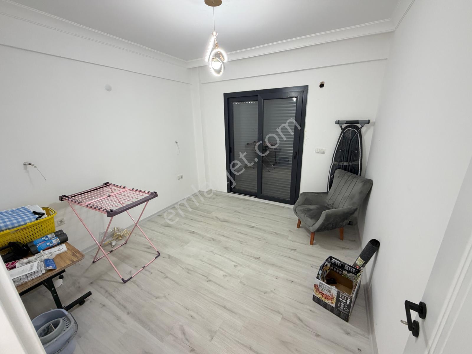 Seferihisar'da:güneş Enerjili,yerden Isıtmalı,full Eşyalı Satılık 3+1 Villa - Görsel 14