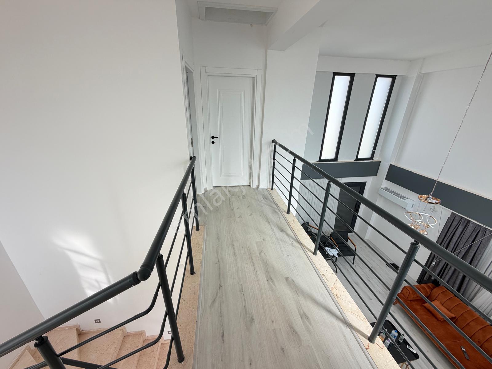 Seferihisar'da:güneş Enerjili,yerden Isıtmalı,full Eşyalı Satılık 3+1 Villa - Görsel 22